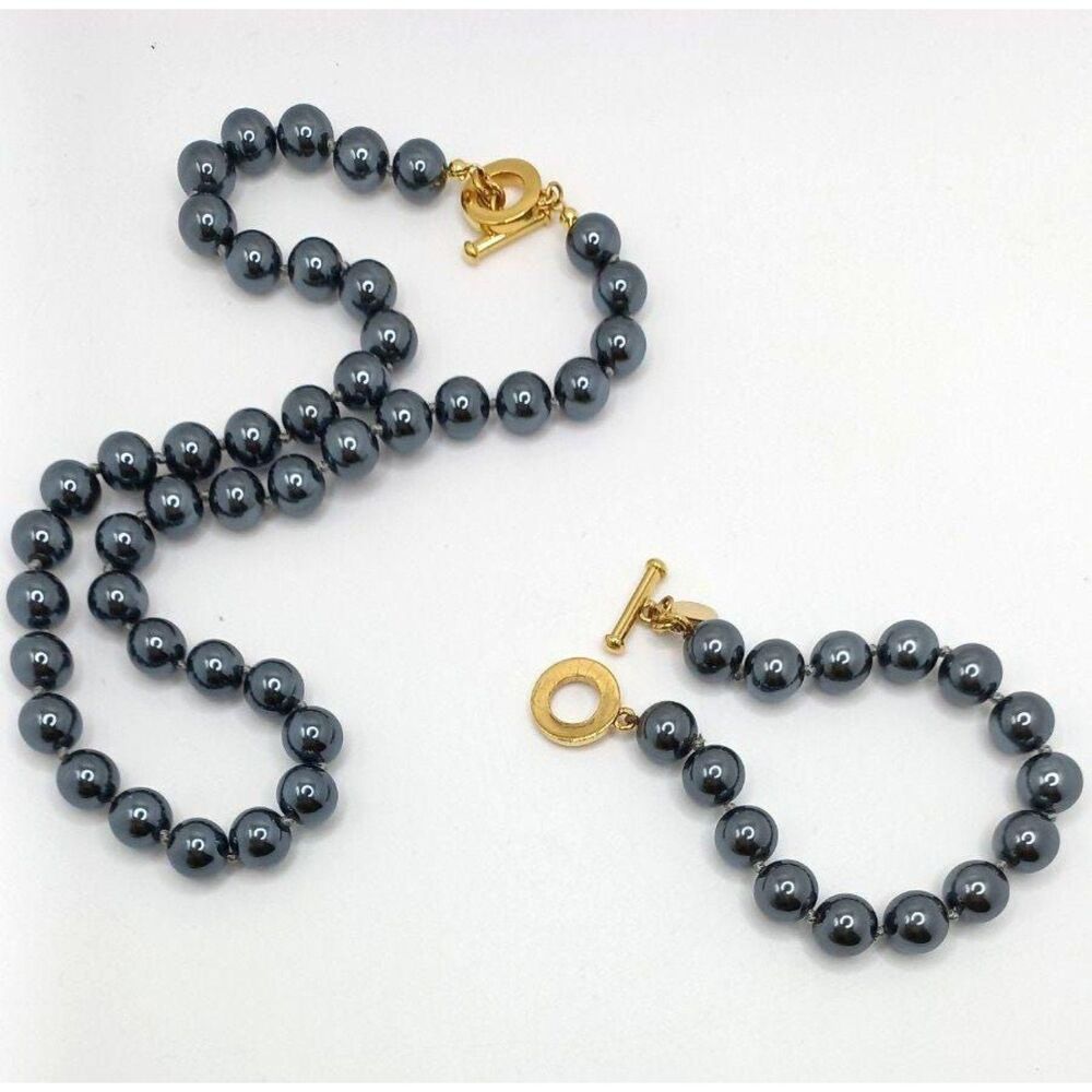 CAROLEE faux pearls! Necklace and Bracelet Toggle Clasp